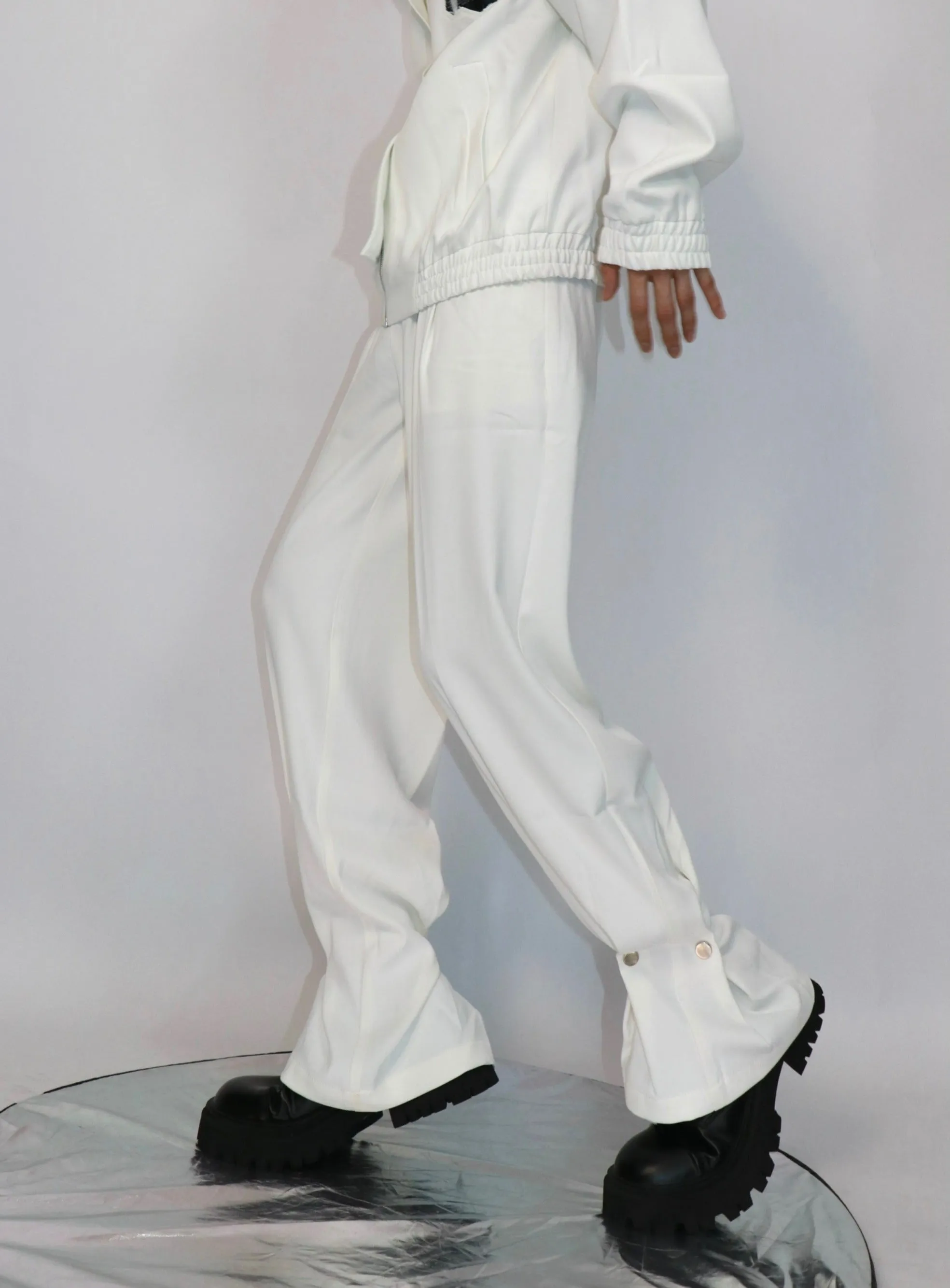 Buttoned Bootcut Trousers