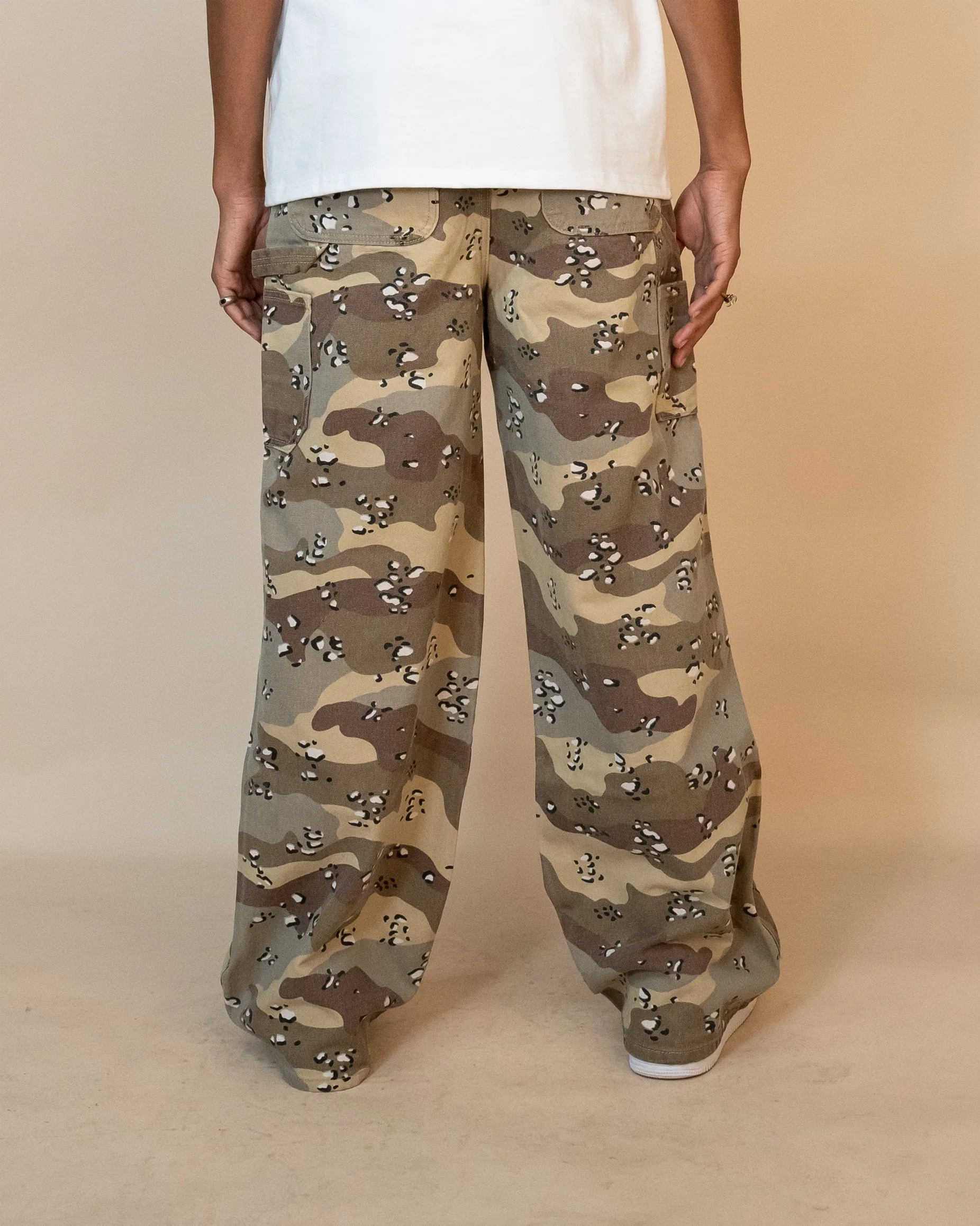 CAMO CARPENTER PANTS - DESERT CAMO