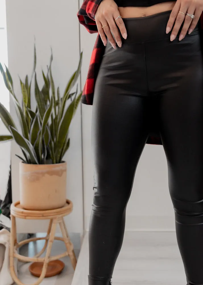 Cobra Skills Cropped Faux Leather Leggings