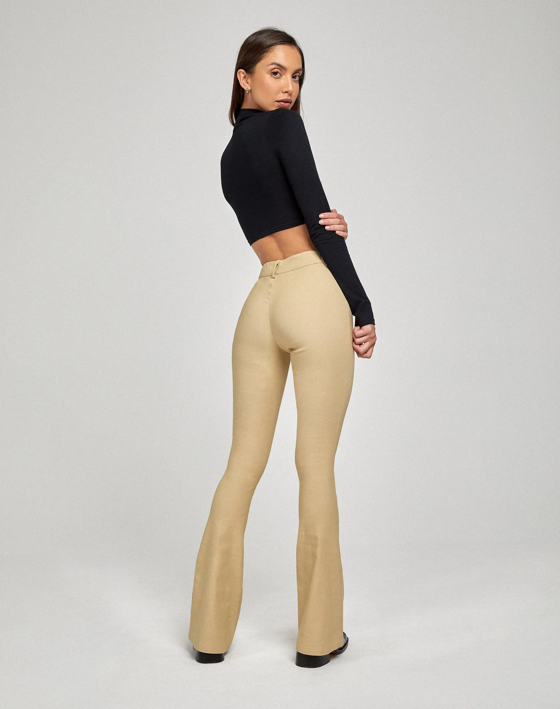 Jopanka Flare Trouser in Tailoring Ecru