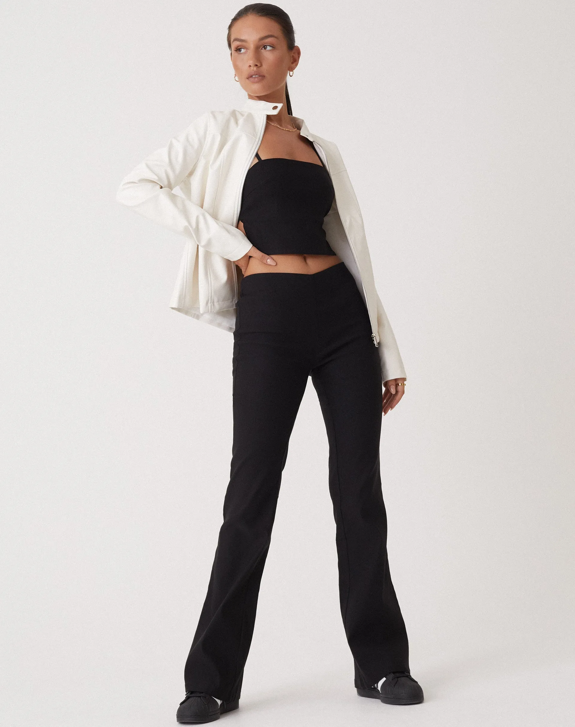 MOTEL X OLIVIA NEILL Levin Flared Leg Trouser in Tailoring Black