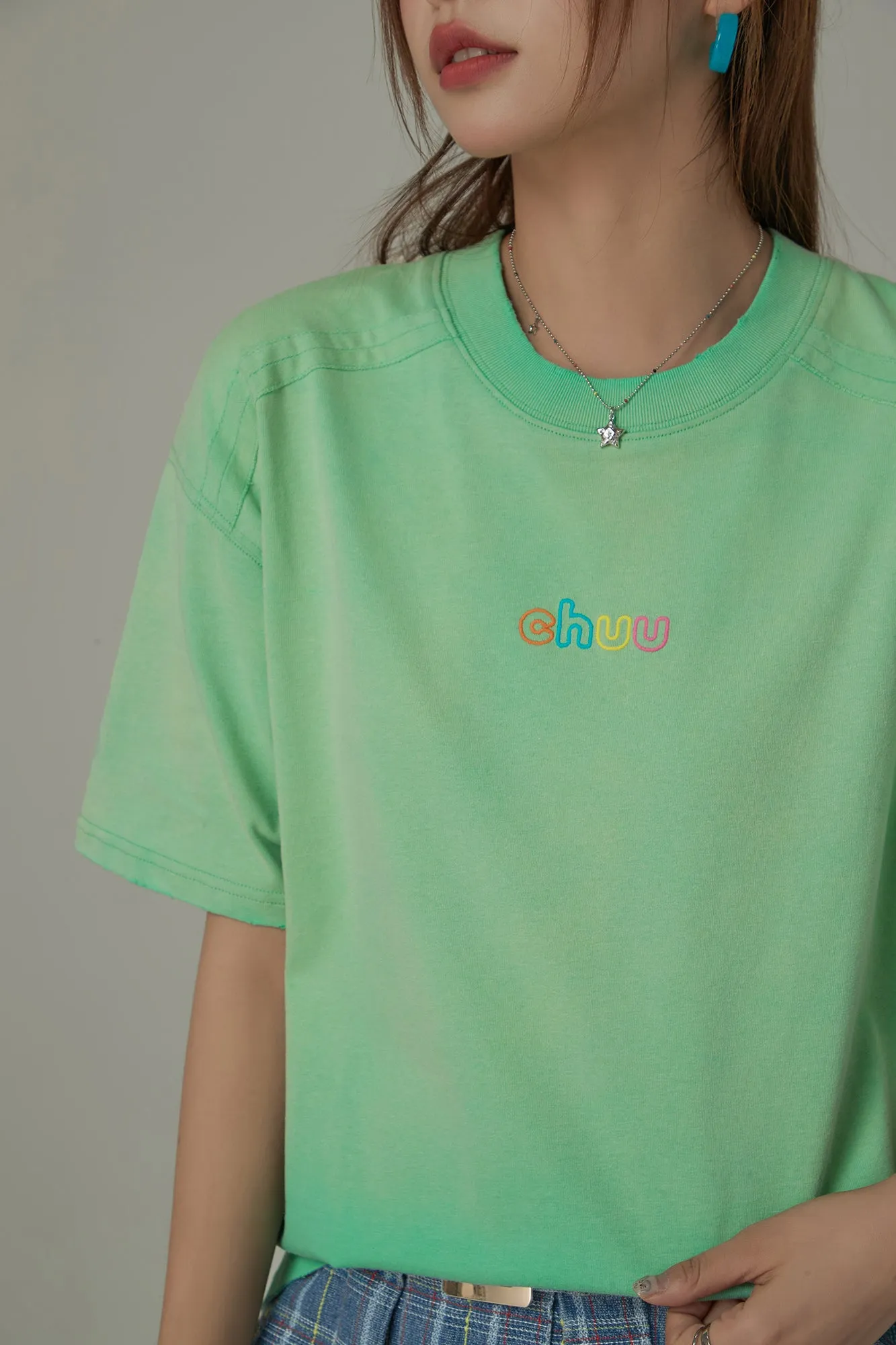 Rainbow Chuu Logo Gradient Raglan T-Shirt