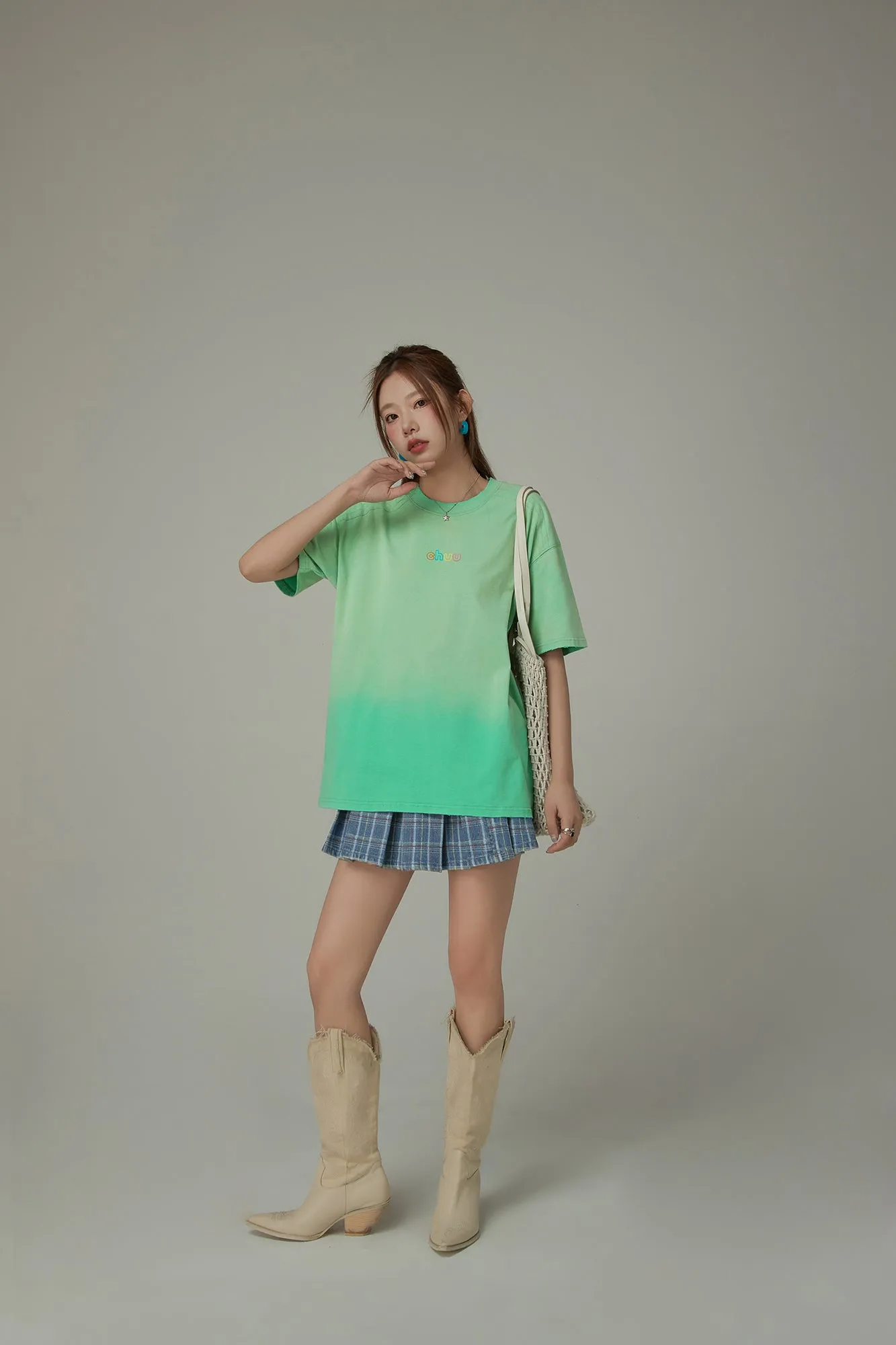 Rainbow Chuu Logo Gradient Raglan T-Shirt